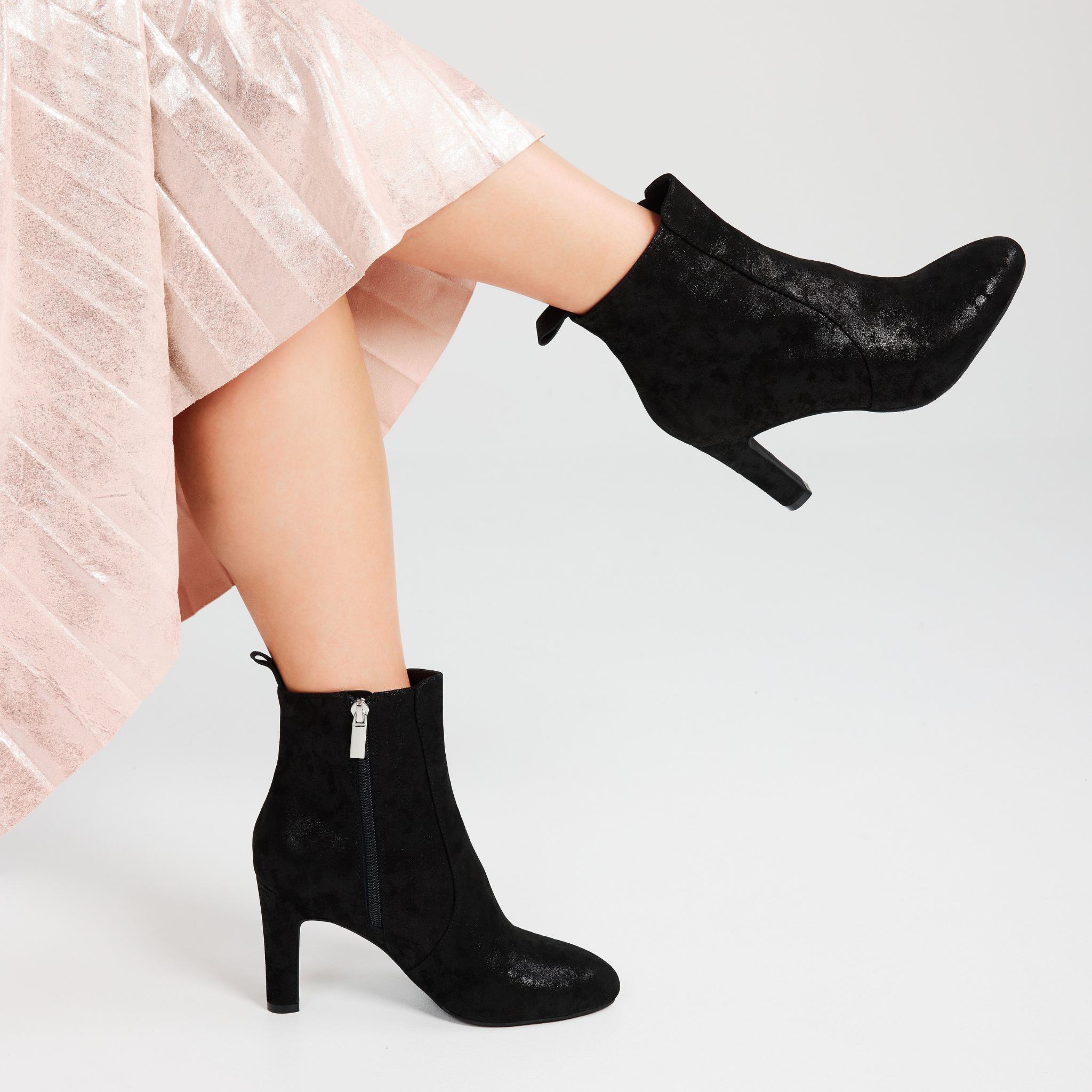 Luna Leather Mid Heel Ankle Boots